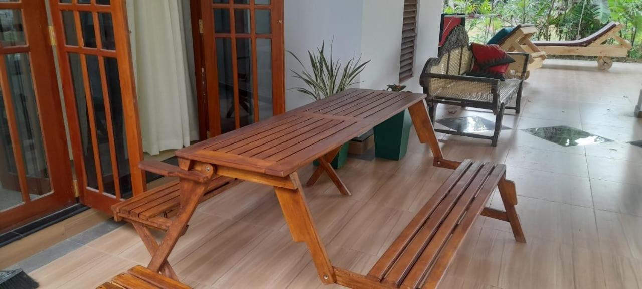 Ceylon Serenity Villas Beruwala Esterno foto